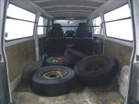 Nissan CARAVAN VAN лот № 9017 оценка R  с аукциона в Японии 5