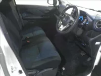 Nissan DAYZ лот № 7553 оценка 3.5  с аукциона в Японии 3