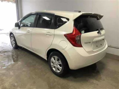 Nissan NOTE  с аукциона в Японии