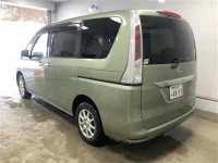 Nissan SERENA лот № 11097 оценка R  с аукциона в Японии 1