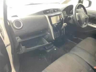 Mitsubishi EK CUSTOM