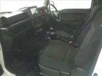 Suzuki JIMNY лот № 6111 оценка RA  с аукциона в Японии 2