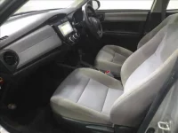 Toyota COROLLA AXIO лот № 2079 оценка R  с аукциона в Японии 2