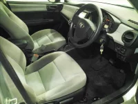 Toyota COROLLA AXIO лот № 2079 оценка R  с аукциона в Японии 3