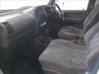 Isuzu BIGHORN лот № 4406 оценка 3.5  с аукциона в Японии 2