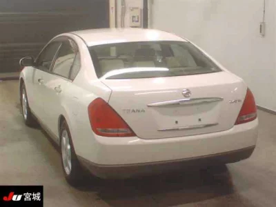 Nissan TEANA