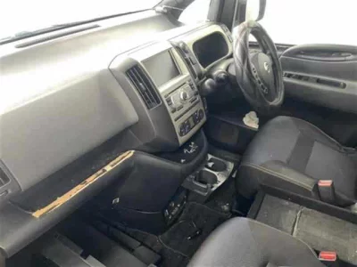 Nissan SERENA  с аукциона в Японии
