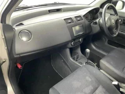 Suzuki SWIFT  с аукциона в Японии