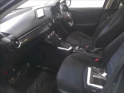 Mazda DEMIO  с аукциона в Японии