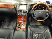 Toyota CELSIOR лот № 1035 оценка 3.5  с аукциона в Японии 2