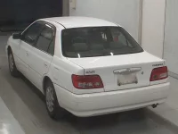 Toyota CARINA лот № 1501 оценка 3.5  с аукциона в Японии 1