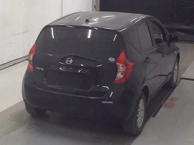 Nissan NOTE  с аукциона в Японии