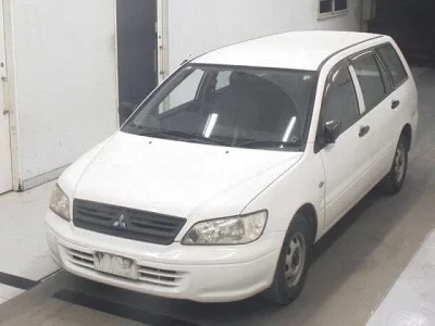 Mitsubishi LANCER VAN