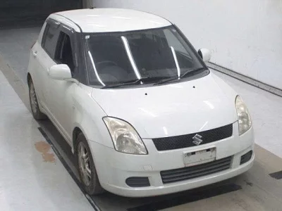 Suzuki SWIFT  с аукциона в Японии