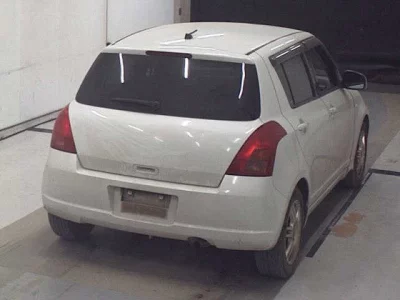 Suzuki SWIFT  с аукциона в Японии