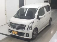 Suzuki WAGON R лот № 3031 оценка 4  с аукциона в Японии 3