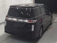 Nissan ELGRAND лот № 5252 оценка 3.5  с аукциона в Японии 3