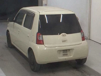 Daihatsu Esse