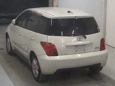 Toyota IST