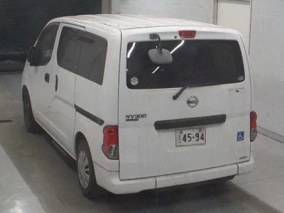 Nissan NV200