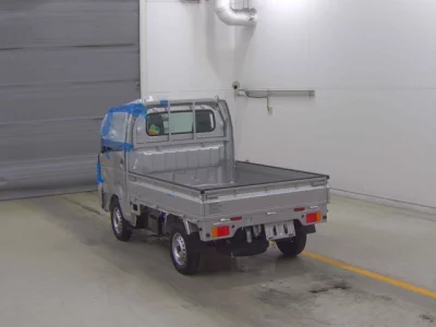 Nissan CLIPPER TRUCK  с аукциона в Японии