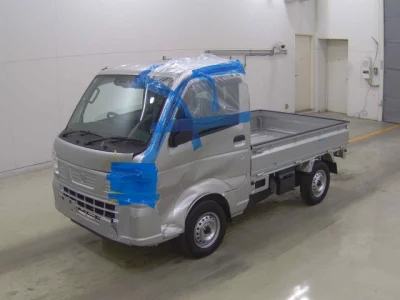 Nissan CLIPPER TRUCK  с аукциона в Японии