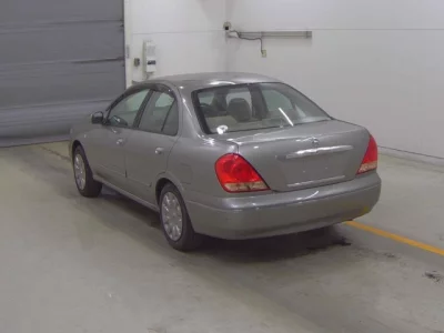 Nissan SYLPHY  с аукциона в Японии