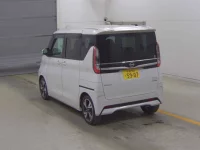 Nissan ROOX лот № 3004 оценка 3.5  с аукциона в Японии 1