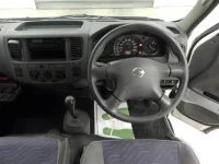 Nissan CARAVAN VAN лот № 5003 оценка 3.5  с аукциона в Японии 4