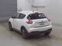 Nissan JUKE лот № 45 оценка 4  с аукциона в Японии 1