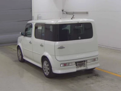 Nissan CUBE  с аукциона в Японии