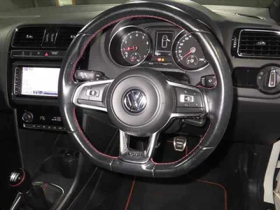 Volkswagen POLO  с аукциона в Японии