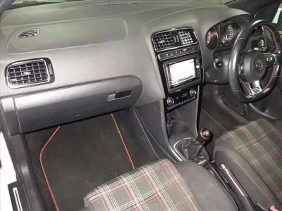 Volkswagen POLO  с аукциона в Японии