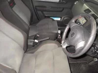 Suzuki SWIFT лот № 2071 оценка 3  с аукциона в Японии 8