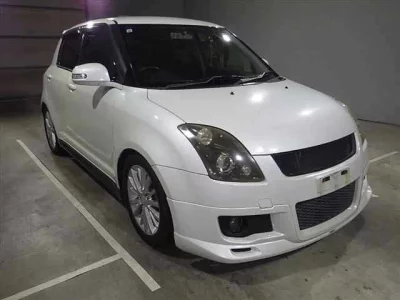 Suzuki SWIFT  с аукциона в Японии