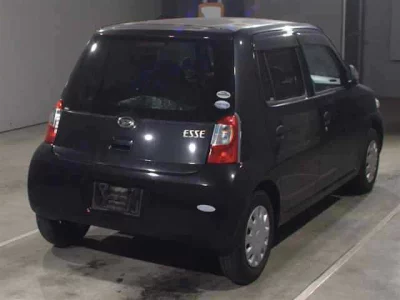Daihatsu Esse
