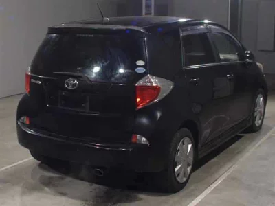 Toyota RACTIS  с аукциона в Японии