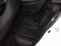 Toyota AQUA лот № 3067 оценка 4.5  с аукциона в Японии 5