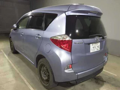 Toyota RACTIS  с аукциона в Японии
