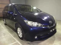 Toyota WISH лот № 3273 оценка 3.5  с аукциона в Японии 2