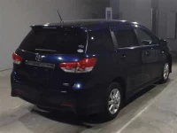 Toyota WISH лот № 3273 оценка 3.5  с аукциона в Японии 1