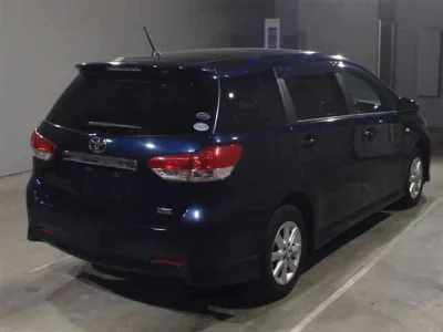 Toyota WISH  с аукциона в Японии