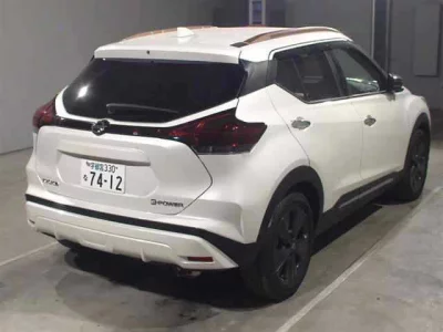 Nissan KICKS