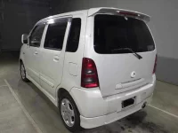 Suzuki WAGON R лот № 2136 оценка 4  с аукциона в Японии 3