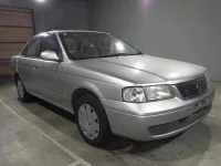 Nissan SUNNY лот № 3335 оценка 3  с аукциона в Японии 2