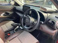 Toyota YARIS CROSS лот № 2003 оценка 4  с аукциона в Японии 12