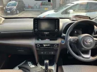 Toyota YARIS CROSS лот № 2003 оценка 4  с аукциона в Японии 2