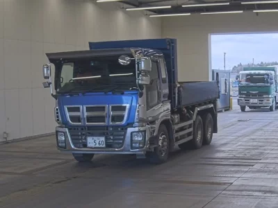 Isuzu GIGA  с аукциона в Японии