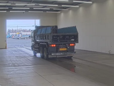 Isuzu GIGA  с аукциона в Японии