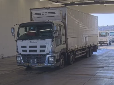 Isuzu GIGA  с аукциона в Японии